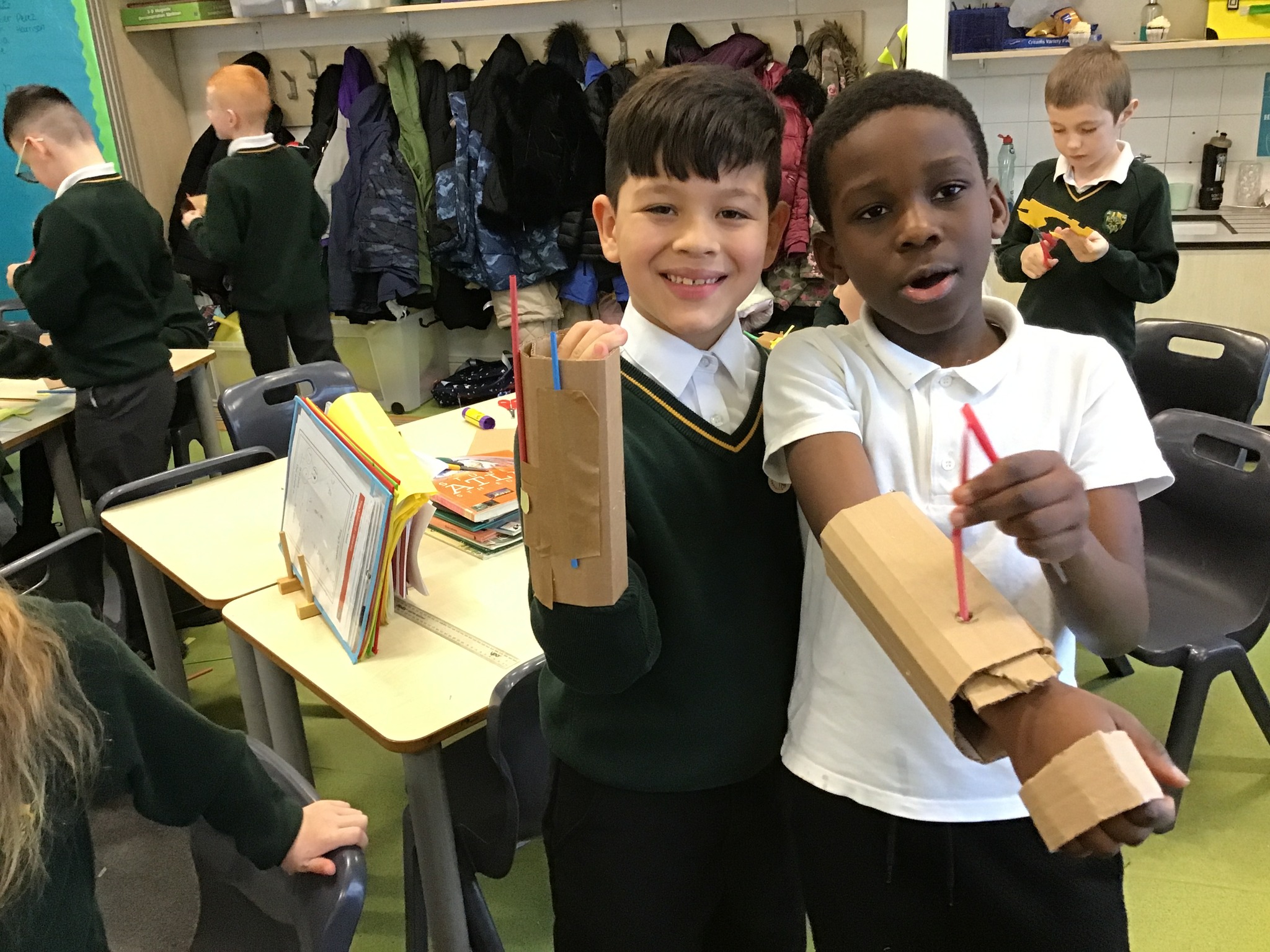 624081564 1312976200874411 2521661868343268098 N (1)